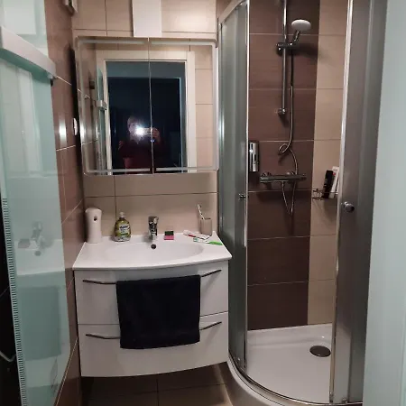 公寓 Holiday23 Apartman 希欧福克